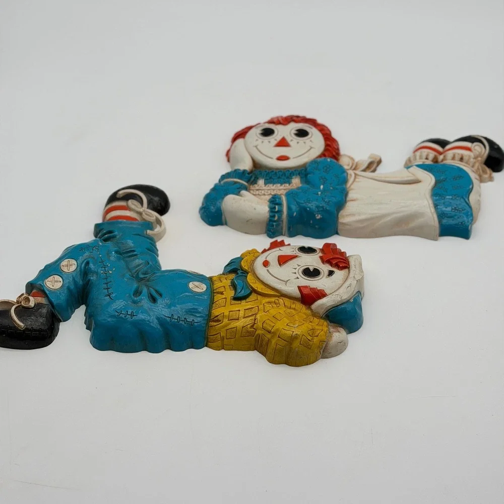 Vintage Raggedy Ann and Andy Wall Decor Plaques 1977 Nursery Folk Art Style